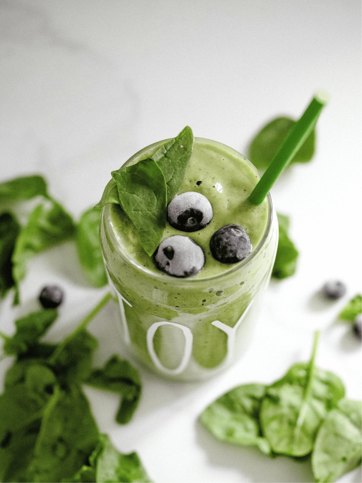 Pineapple Spinach Freshness: A Delicious and Nutritious Green Juice - Mokkoms